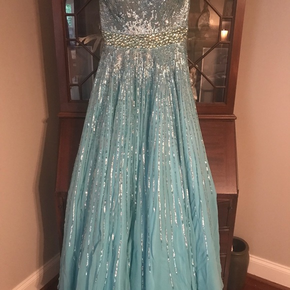 Sherri Hill Size 2 Pageant Sadie Robertson Line - Picture 4 of 8